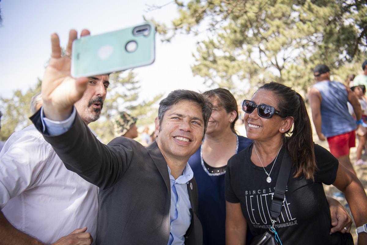 En Miramar, Kicillof dio inicio al programa Escuelas Abiertas en Verano 2026